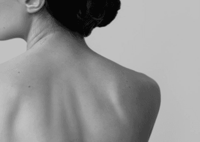 14. Apertura de las articulaciones de los hombros