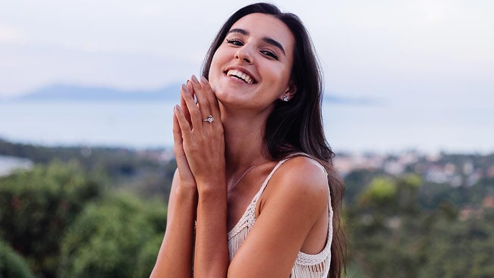 Terapia-Psicológica-Mujer-Feliz