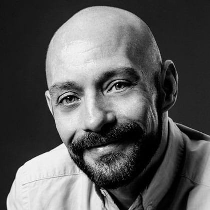 Héctor Nucamendi, Psicoterapeuta especialista en Salud Emocional y Mental